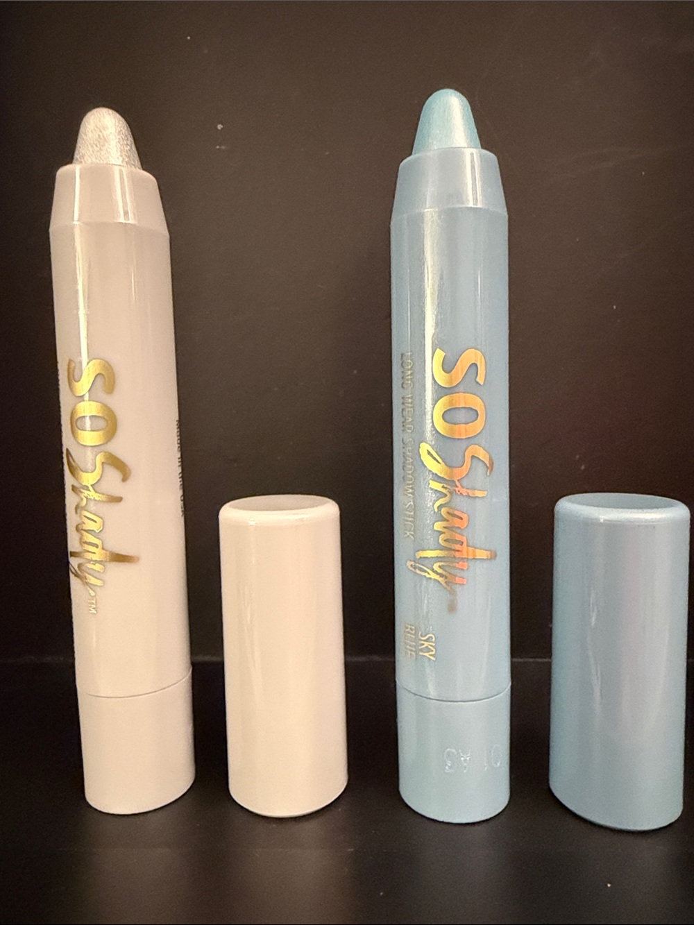 Belle Beauty So Shady Crayon Duo — Platinum & Sky Blue 013